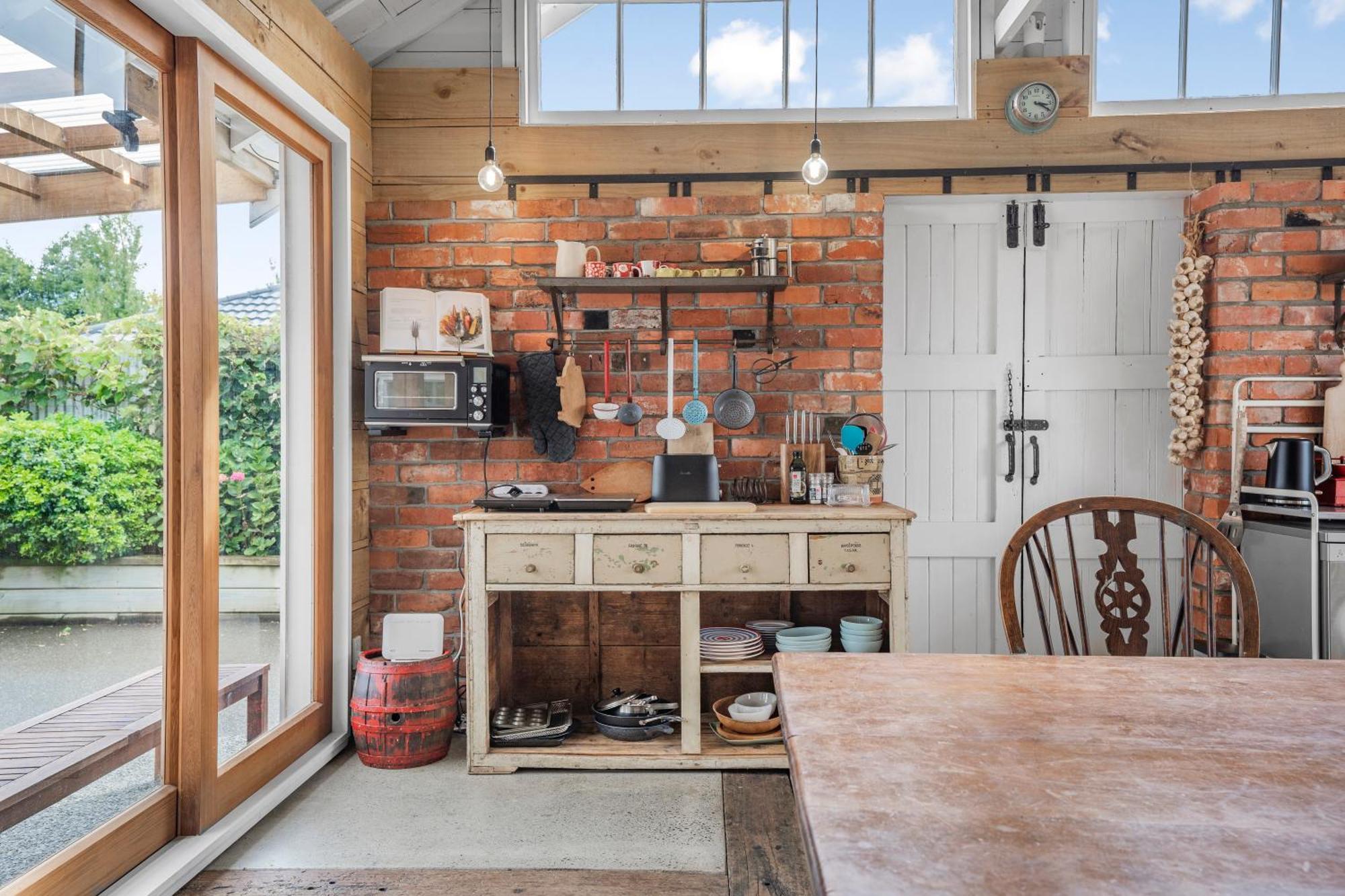 Вилла The Longwood Barn Featherston Экстерьер фото